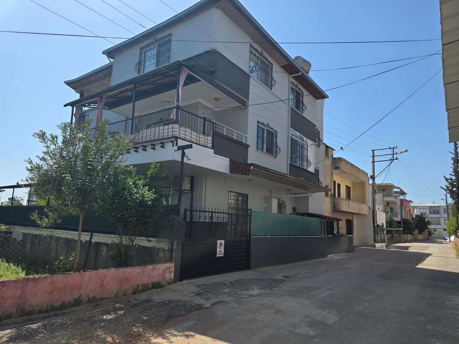 TURYAP SİSTEM'DEN FUAT MOREL'DE KISMİ EŞYALI KİRALIK 3+1 DAİRE