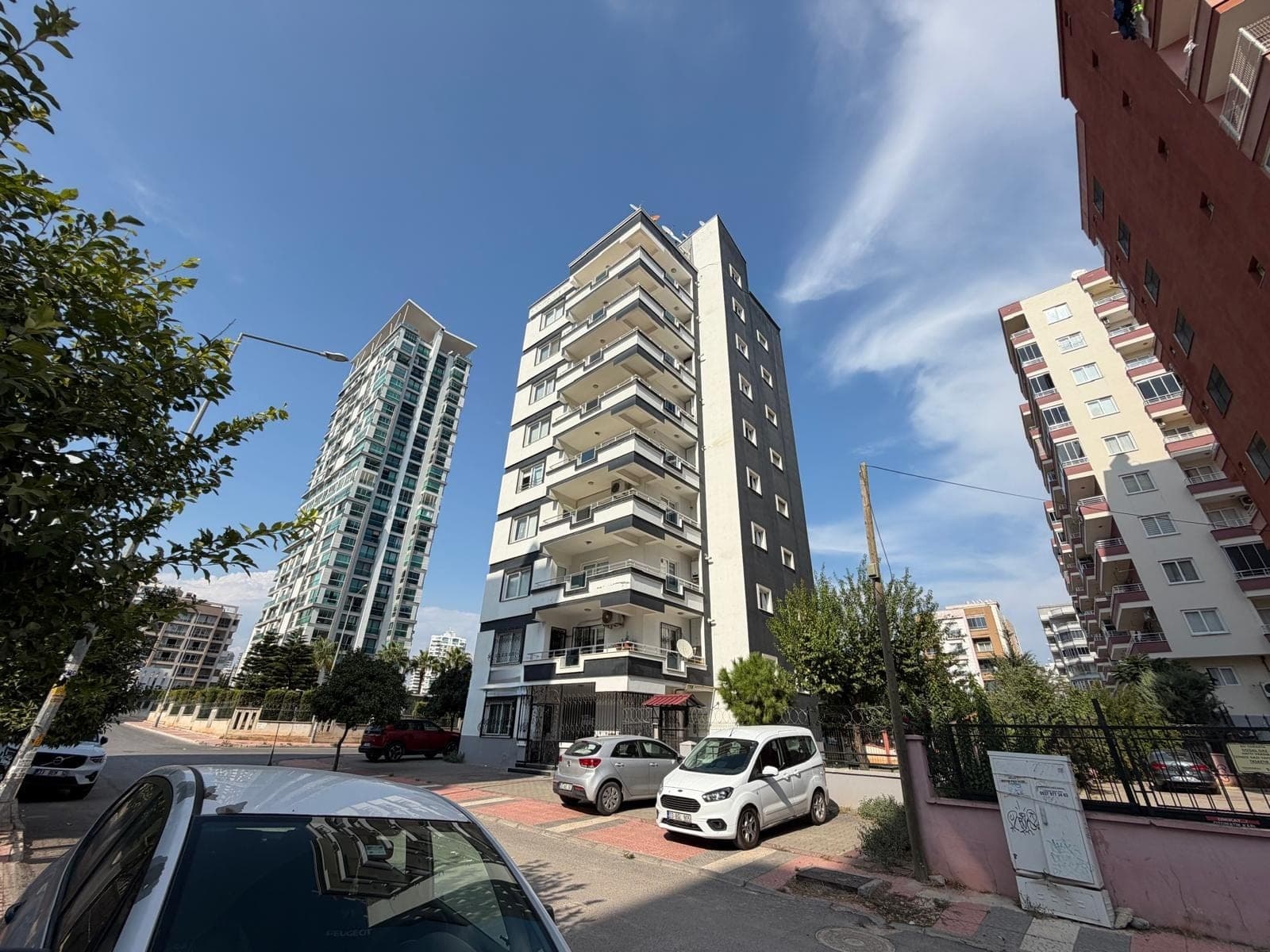 TURYAP SİSTEM'DEN GÜVENEVLER MAH. DE 3+1 SATILIK DAİRE